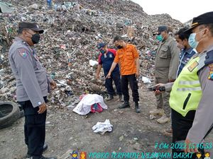 Pemulung Temukan Jasad Bayi di TPA Benowo Surabaya Pemulung Temukan Jasad Bayi di TPA Benowo Surabaya