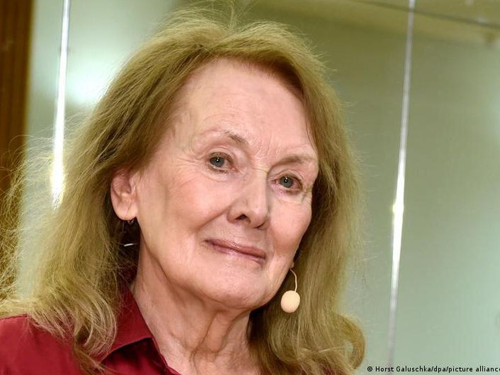 Penulis Asal Prancis Annie Ernaux Dianugerahi Nobel Sastra 2022
