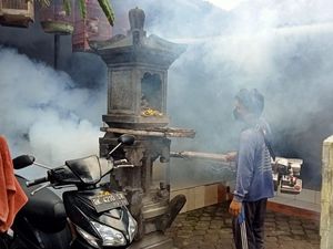 Puluhan Warga Subagan Karangasem Diduga Alami Gejala Chikungunya Puluhan Warga Subagan Karangasem Diduga Alami Gejala Chikungunya