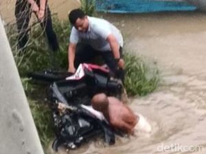 Motor Ibu dan Anak Dibunuh Perampok di Kuansing Ditemukan di Sungai