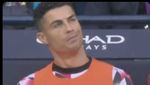 Ronaldo Gagal Cetak Gol dari Depan Gawang, Kena Ledek Meme deh