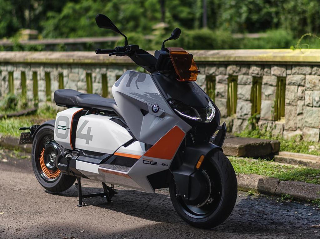 Harga Rp 380 Juta, Ini Spesifikasi Skuter Listrik BMW CE 04 yang Dijual di RI Harga Rp 380 Juta, Ini Spesifikasi Skuter Listrik BMW CE 04 yang Dijual di RI