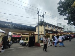 Viral Siswa Rohani Kristen Tak Bisa Pakai Ruangan, SMAN 2 Depok Buka Suara