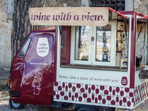 10 Potret Truk Makanan Unik, Ada yang Pakai Bajaj!