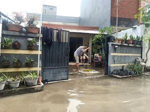 6 Titik Banjir di Denpasar, Paling Tinggi di Jalan Pura Demak 6 Titik Banjir di Denpasar, Paling Tinggi di Jalan Pura Demak