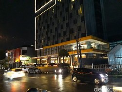 Garis Polisi TKP Mahasiswa UGM Tewas Jatuh dari Lantai 11 Hotel Sleman Dicopot