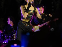 Mahalini Pukau Pengunjung ATLAS Beach Fest: Seneng Banget!