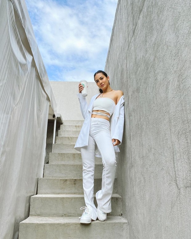 Pevita Pearce - Simple and Casual/Foto: Instagram/@pevpearce