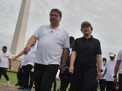 Politik Mulai Panas, Puan-Airlangga Jalan Santai di Monas