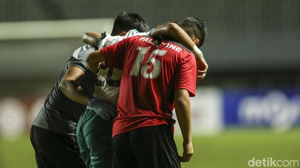 Sportivitas di Laga Timnas Indonesia U-17 Vs Palestina