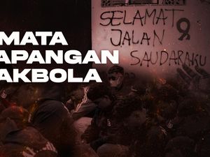Di Balik Tewasnya 131 Aremania Di Balik Tewasnya 131 Aremania