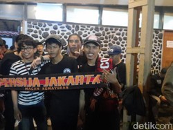 Jabar Sepekan: Doa hingga Mimpi Besar Bobotoh dan Jakmania