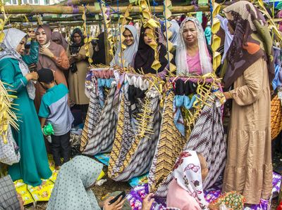 Melihat Peringatan Maulid Nabi Muhammad di Berbagai Daerah