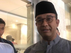 Anies soal Pasukan Oranye Jarang Terlihat: Ini Bukan Mesin Pencitraan