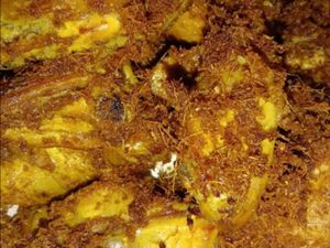 Resep Pembaca: Resep Ayam Goreng Lengkuas yang Gurih Harum Aromanya Resep Pembaca: Resep Ayam Goreng Lengkuas yang Gurih Harum Aromanya