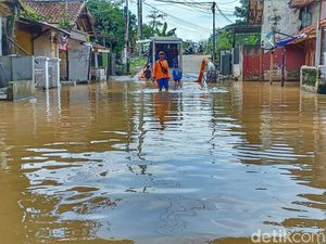 Bupati Dadang Klaim Banjir Bandung Selatan Sudah Jauh Berkurang