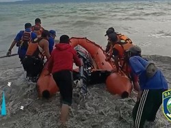 Tiga Pemuda Tenggelam di Pantai, 1 Tewas 1 Masih Dalam Pencarian