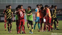 Partai Indonesia vs Malaysia di laga terakhir Grup B Kualifikasi Piala Asia U-17 2023 digelar di Stadion Pakansari, Cibinong, Bogor, Minggu (9/10/2022) malam WIB.