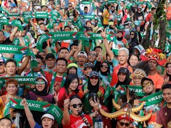Lari 5 KM, Ganjar & Istri Ikuti Friendship Run 2022 di Makassar