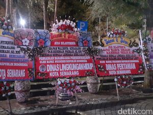 Hendrar Prihadi Jadi Kepala LKPP, Balkot Semarang Banjir Karangan Bunga Hendrar Prihadi Jadi Kepala LKPP, Balkot Semarang Banjir Karangan Bunga
