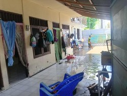 Khadijah Rugi Rp 7 Juta Akibat Banjir Legian, TV-Mesin Cuci Rusak