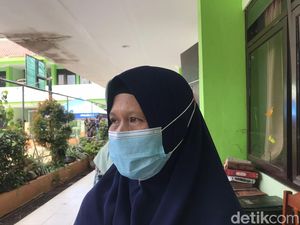 Lihat Detik-detik Korban Tertimpa Tembok, Siswa MTsN 19 Pondok Labu Trauma Lihat Detik-detik Korban Tertimpa Tembok, Siswa MTsN 19 Pondok Labu Trauma