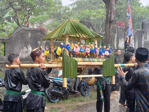 Ragam Tradisi Perayaan Maulid Nabi di Bali, NTB, dan NTT Ragam Tradisi Perayaan Maulid Nabi di Bali, NTB, dan NTT