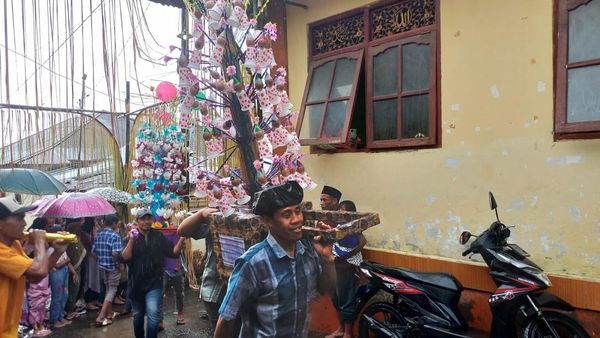 Foto-foto Meriahnya Perayaan Maulid Nabi di Pegayaman Buleleng