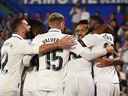 Real Madrid Cuma Menang Tipis-tipis, Ada yang Salah?