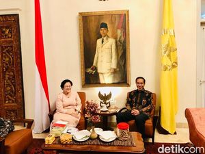 Soal Pertemuan di Batu Tulis, Jokowi: Tanya Bu Mega Soal Pertemuan di Batu Tulis, Jokowi: Tanya Bu Mega