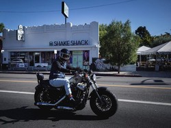 Touring Bareng Prediksi, Ini yang Bikin El Pipi Memar Kagok Motoran di Amerika