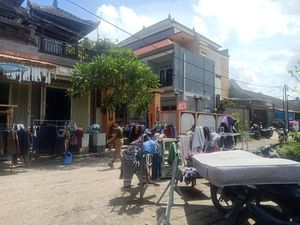 Cerita Warga di Jalan Pura Demak Pasca Banjir: Terparah Sejak 2011 Cerita Warga di Jalan Pura Demak Pasca Banjir: Terparah Sejak 2011