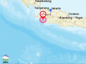 Lantai 9 Gedung di Jakarta Rasakan Gempa Bumi M 5.5 di Bayah Lantai 9 Gedung di Jakarta Rasakan Gempa Bumi M 5.5 di Bayah