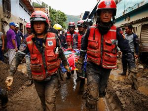 22 Orang Tewas Akibat Longsor di Venezuela