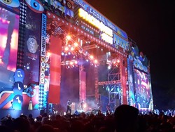 Ahmad Band Ajak Nostalgia di Synchronize Fest 2022