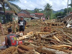 BMKG Ingatkan Potensi Banjir Bandang hingga Puting Beliung di Jatim BMKG Ingatkan Potensi Banjir Bandang hingga Puting Beliung di Jatim