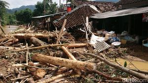 Sisa Kengerian Banjir Bandang di Trenggalek