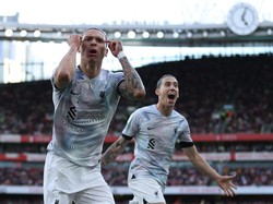 Setelah bikin gol ke gawang Fulham pada debutnya di Premier League, ia tanpa gol di enam laga berikutnya. Puasa golnya berhenti saat melawan Arsenal, hanya saja Liverpool kalah. Kemenangan personal Darwin Nunez pun buyar. (Foto: AFP via Getty Images/ADRIAN DENNIS)