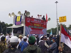 Ada Aksi 1010 di Patung Kuda, Lalin ke Arah Istana Ditutup