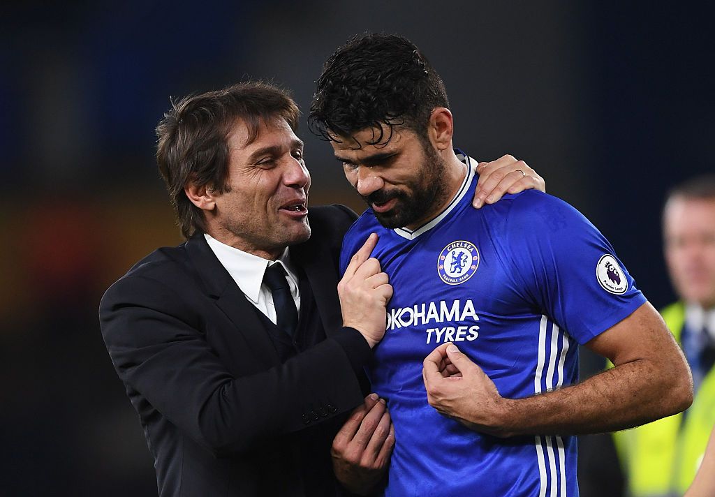 LONDON, ENGLAND - OCTOBER 08: Diego Costa of Wolverhampton Wanderers shows appreciation to the fans after being substituted off> during the Premier League match between Chelsea FC and Wolverhampton Wanderers at Stamford Bridge on October 08, 2022 in London, England. (Photo by Jack Thomas - WWFC/Wolves via Getty Images).