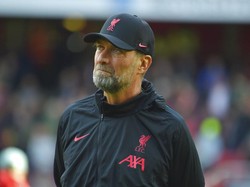 Momen Klopp Dongak dan Diam Ini Bikin Fans Liverpool Prihatin