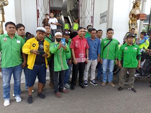 Ketua DPRD Jambi Temui Serikat Buruh yang Demo Tolak UU Cipta Kerja