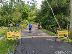 Fondasi Jembatan Semawang Magelang Longsor, Jalan Ditutup Fondasi Jembatan Semawang Magelang Longsor, Jalan Ditutup