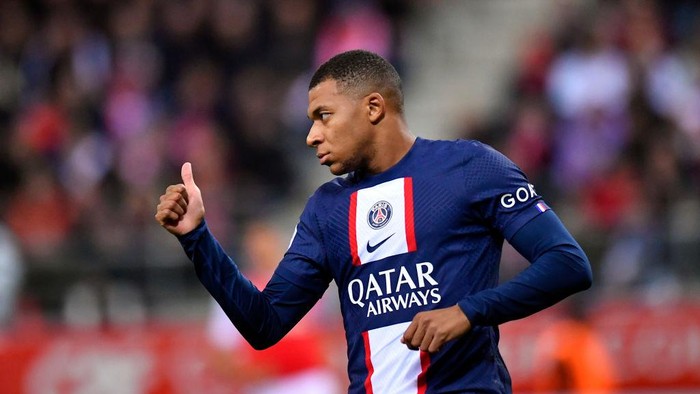 REIMS, FRANCE - OCTOBER 08: Kylian Mbappe of Paris Saint-Germain reacts during the Ligue 1 match between Stade Reims and Paris Saint-Germain at Stade Auguste Delaune on October 08, 2022 in Reims, France. (Photo by Aurelien Meunier - PSG/PSG via Getty Images)