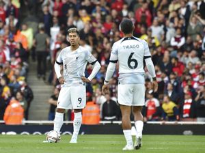 Gary Neville: Liverpool Bukan Heavy Metal, tapi Bas