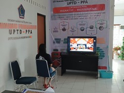 Viral Mahasiswi Unsrat Manado Dianiaya dan Dipasung Ibu Tiri