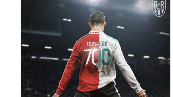 Full Senyum, Meme Ronaldo Cetak Rekor 700 Gol untuk Klub