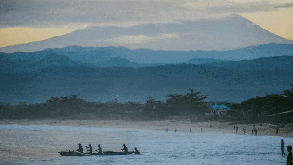 Menyusuri Pesona Tersembunyi di Selatan Jawa Barat Menyusuri Pesona Tersembunyi di Selatan Jawa Barat