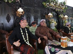 Siraman Gong Kyai Dipadati Warga, Wabup Blitar: Ekonomi Mulai Tumbuh