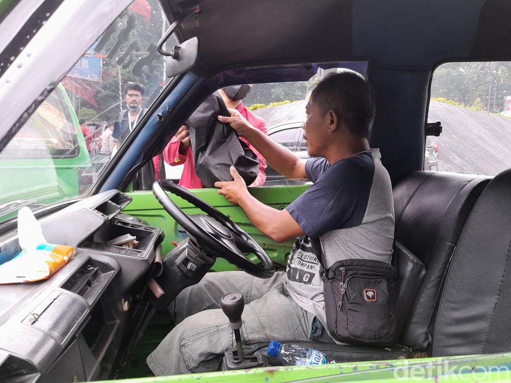 BLT BBM untuk Sopir Angkot dan Ojol di Bogor Disalurkan Akhir Oktober